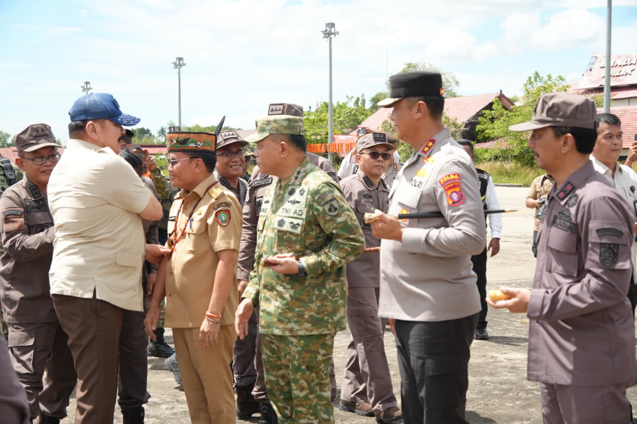 Kapolda Kalteng Sambut Menhan RI dan Satgas PKH, Perkuat Penataan Kawasan Hutan