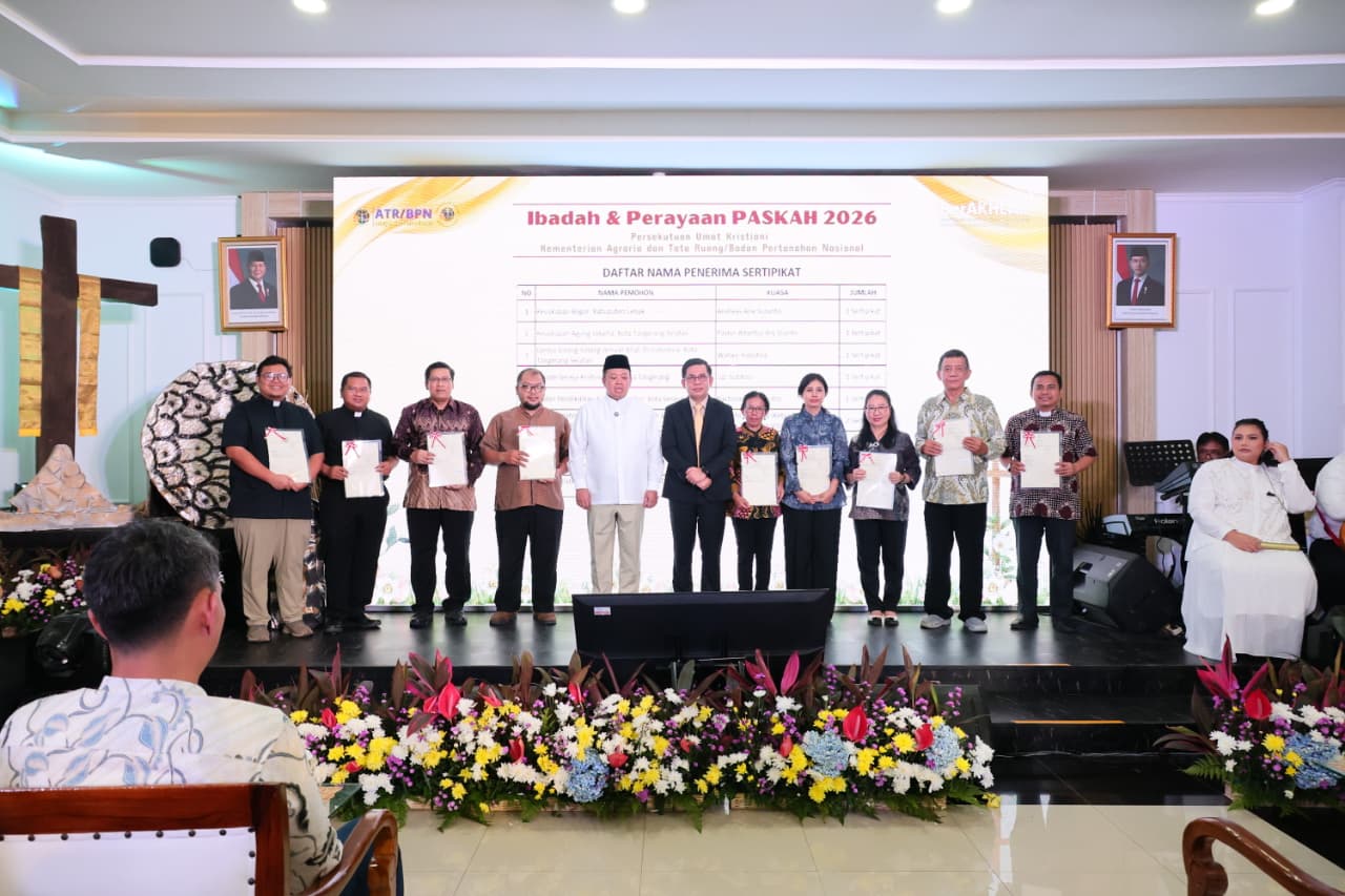 Paskah di Kementerian ATR/BPN, Menteri Nusron Ajak Bangkit Bersama dan Tebar Kepedulian