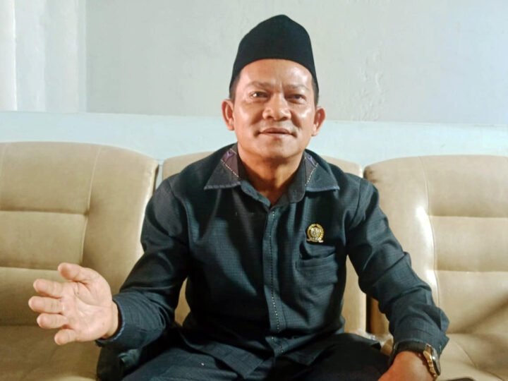 Program Jemput Bola Disdukcapil Mendapat Dukungan dan Apresiasi Anggota DPRD Barut