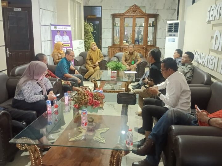 DPRD HSU Kunjungi DPRD Barito Utara, Bahas Perizinan Berusaha