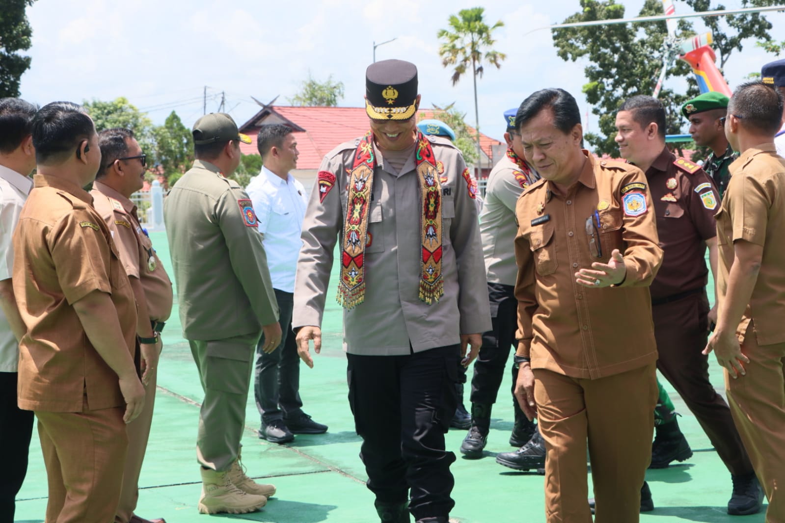 Kunker Perdana ke Murung Raya, Wakapolda Kalteng Perkuat Sinergi Bersama Forkopimda