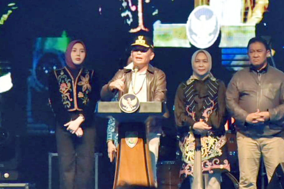 Huma Betang Night Kembali Digelar, Gubernur Ajak Masyarakat Jaga Fasilitas Publik