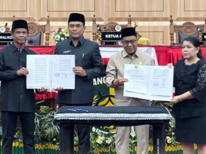DPRD Palangka Raya Resmi Sahkan Perda PJU