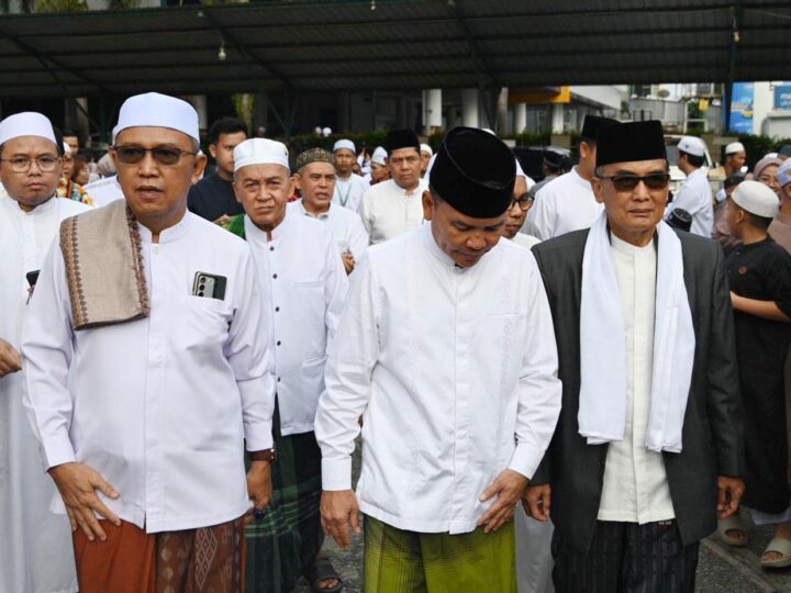 Gubernur Sampaikan Iduladha Momentum Teladani Keikhlasan Nabi Ibrahim AS dan Ketaatan Nabi Ismail AS