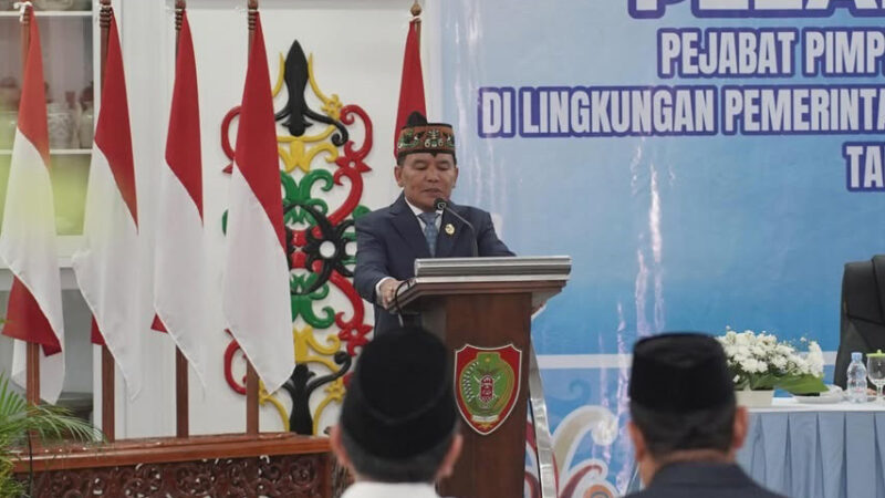 Lantik Enam Pejabat Tinggi Pratama, Gubernur Kalteng Tegaskan Jangan Ada Ego Sektoral