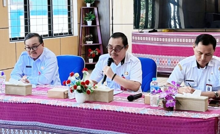 Asisten I Pimpin Rakor Pengaktifan Kembali Jarkomdat