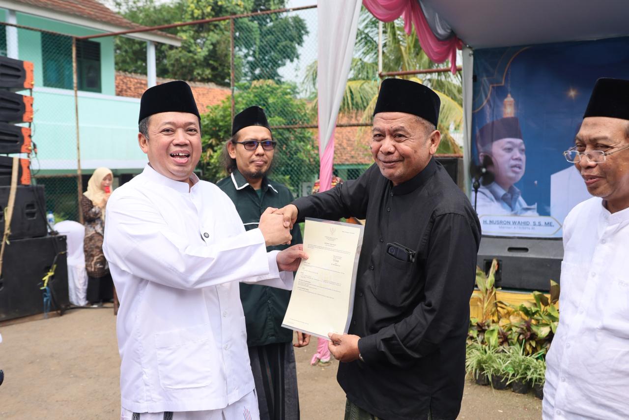 Menteri Nusron Ajak Pemimpin Layani Rakyat dengan Tulus saat Pengajian di Pandeglang