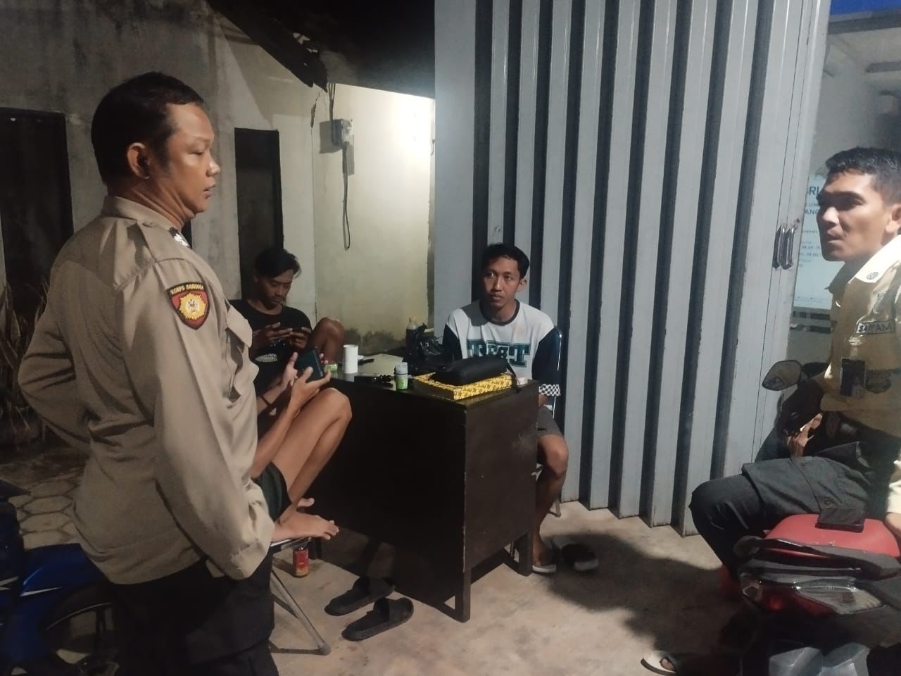 Polsek Sabangau Patroli ke BRI Kalampangan, Antisipasi Gangguan Keamanan di Objek Vital