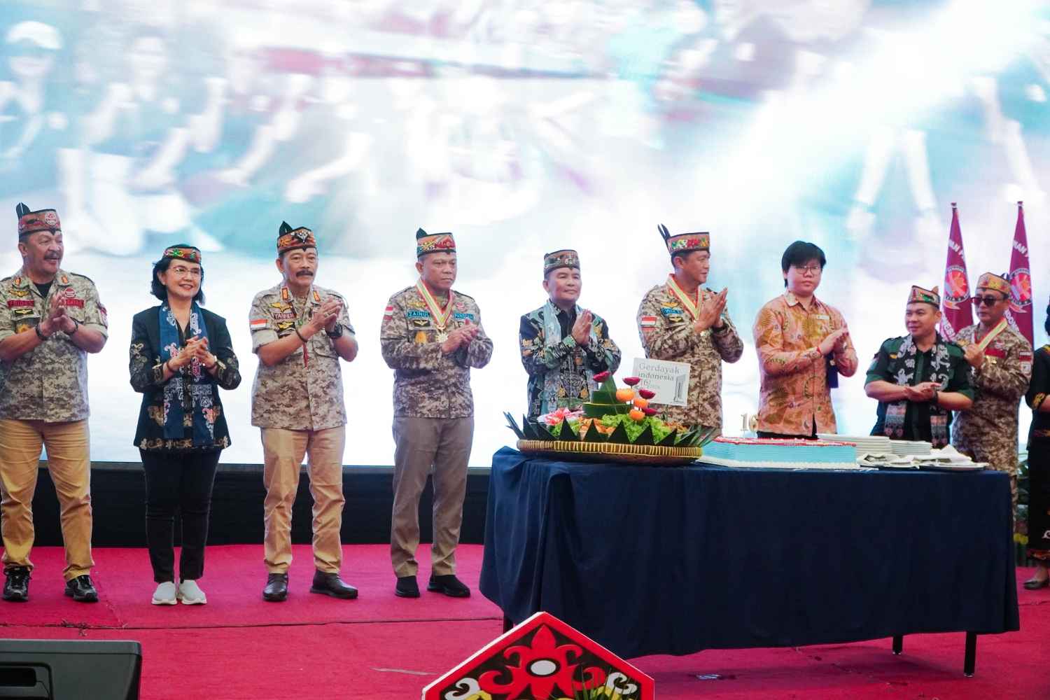 Hadiri HUT Ke-16 Gerdayak Indonesia, Gubernur Kalteng Ajak Perkuat Persatuan