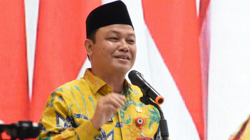 Sekda Kapuas Buka Pelatihan Penguatan Kapasitas Pengurus dan Launching PGRI Power