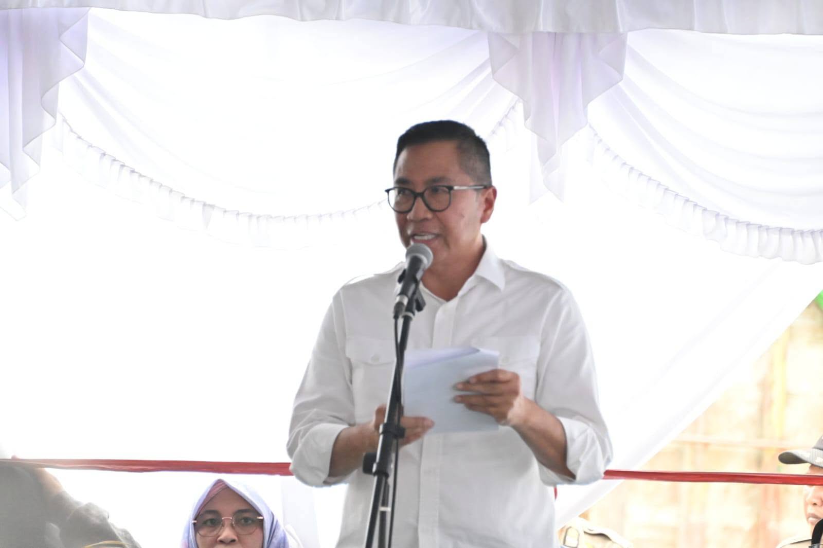 Plt. Sekda : Pemprov Kalteng Salurkan 37.754 Paket Bantuan Pangan Presiden untuk Masyarakat Kotim