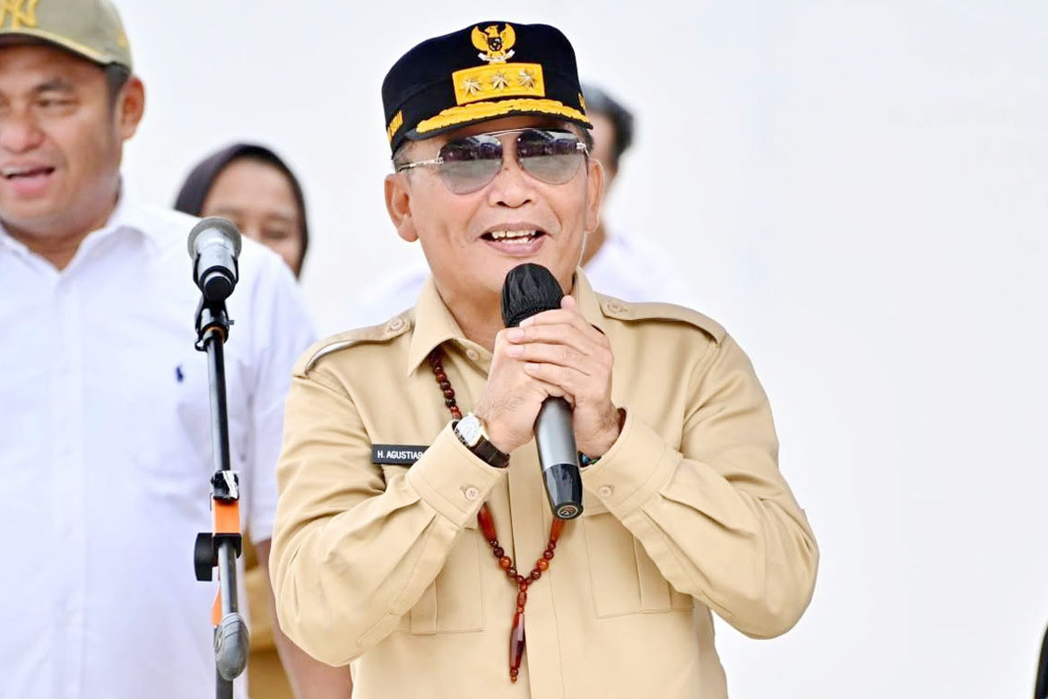 Pemprov Kalteng Gelar Penyaluran Bantuan KHBS, Bantuan Pangan Presiden RI dan GPM di Seruyan