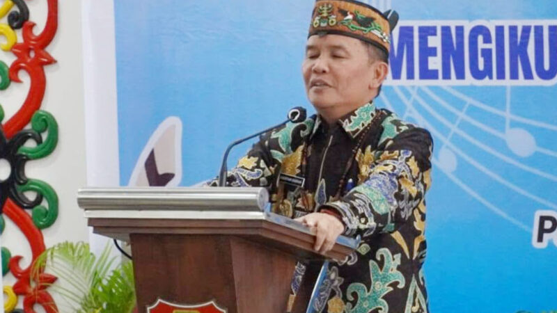 Gubernur Serukan Semangat Isen Mulang Saat Lepas Kontingen Kalteng Ikuti Pesparawi Nasional XIV di Manokwari
