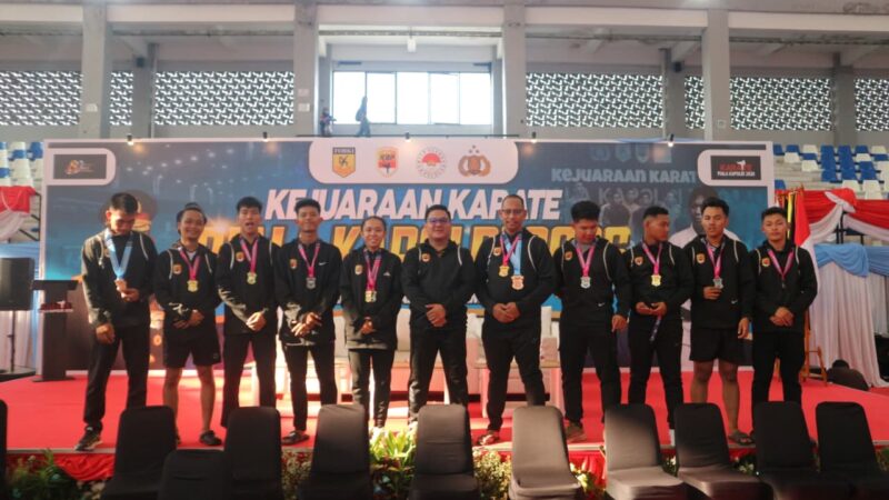 Polda Kalteng Bawa Pulang 13 Medali dari Kejuaraan Karate Kapolri Cup 2026