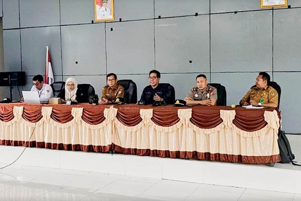 Sosialisasi Program Kartu Huma Betang Sejahtera di Kecamatan Teweh Timur