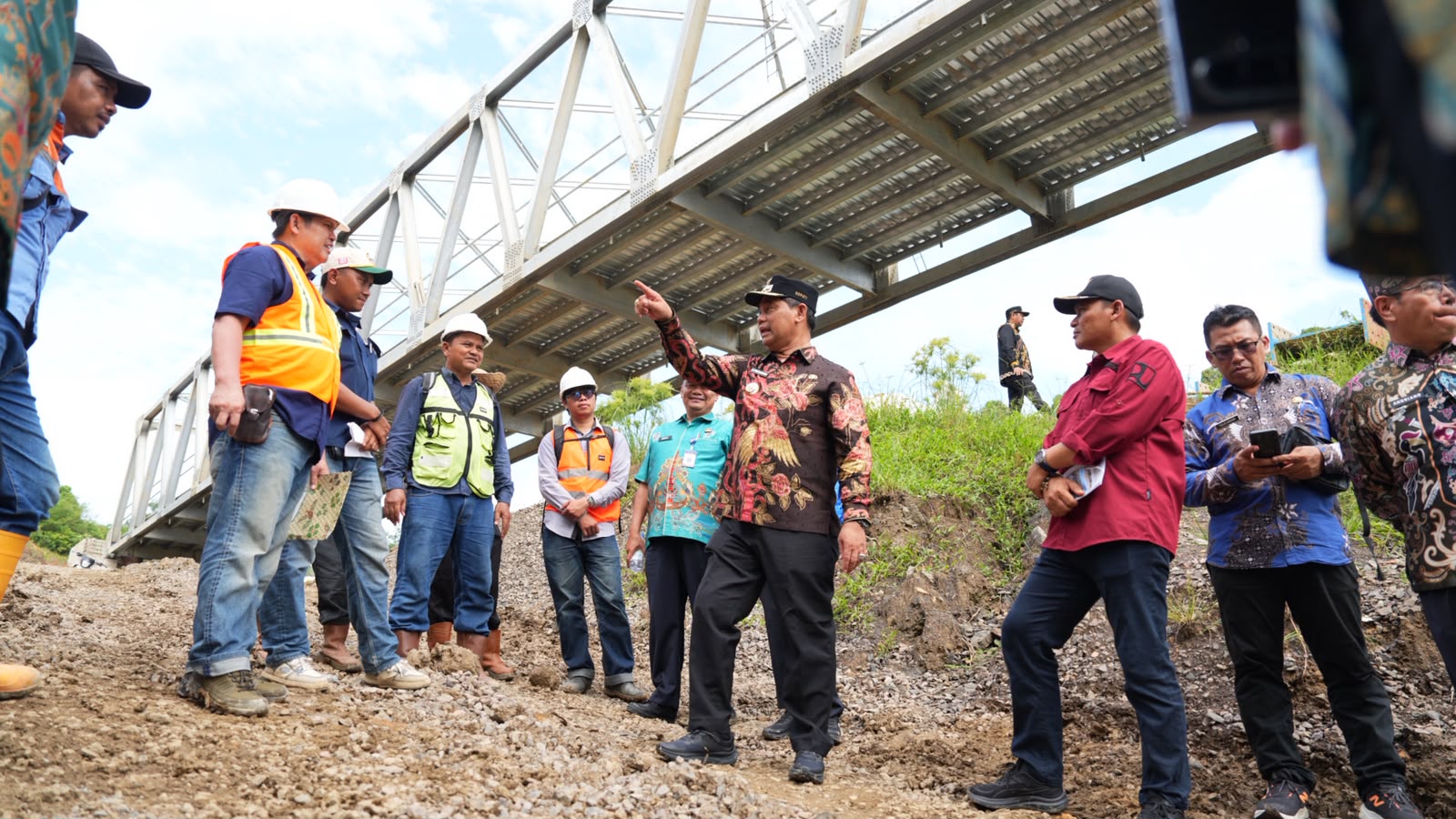 Bupati Barito Utara Minta Proyek Strategis Rampung Tepat Waktu, Soroti WFC hingga Jembatan Lemo