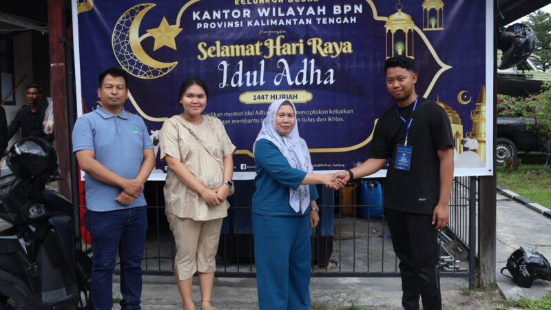 Iduladha 1447 H, Kanwil BPN Kalteng Salurkan Hewan Kurban kepada Masyarakat