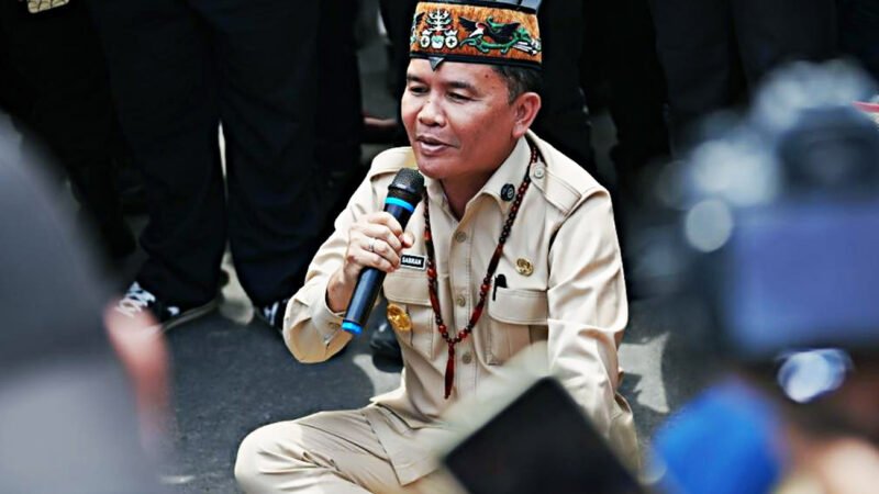 Temui Demonstran, Gubernur Kalteng Gelar Dialog Terkait Pemadaman Listrik Bersama PLN