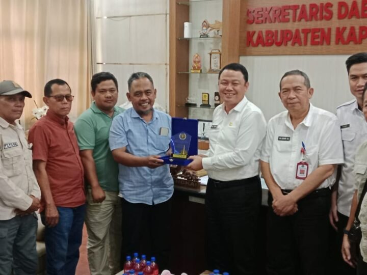PWI Kapuas Luncurkan Program Monitoring Pembangunan, Kawal Informasi Pembangunan Hingga Desa