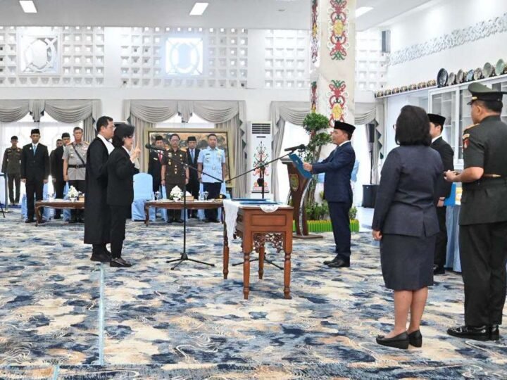 Dilantik Sebagai Sekda Definitif, Linae Victoria Aden Tegaskan Komitmennya Perkuat Kolaborasi dan Bangun Sinergi