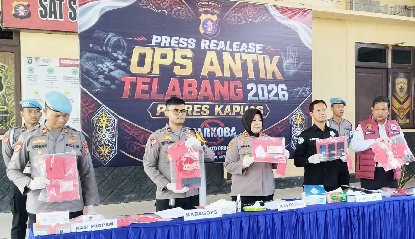 Polisi Bongkar Jaringan Narkoba di Kapuas, Delapan Tersangka Ditangkap dengan Barang Bukti Hampir 50 Gram Sabu
