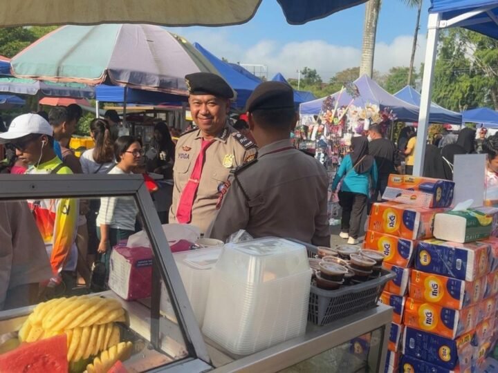 Temani Warga Nikmati Car Free Day, Polisi Hadir Jaga Rasa Aman di Palangka Raya