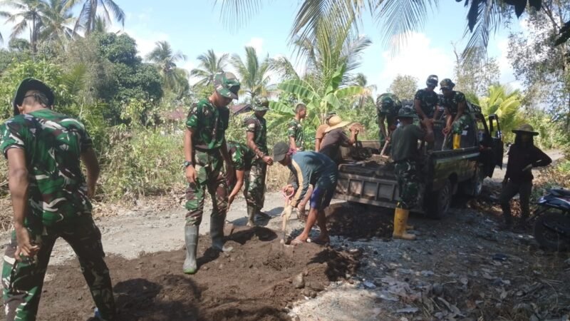 Jalan Desa Tamban Bangun Mulai Berubah, TNI dan Warga Kompak Bangun Akses Baru
