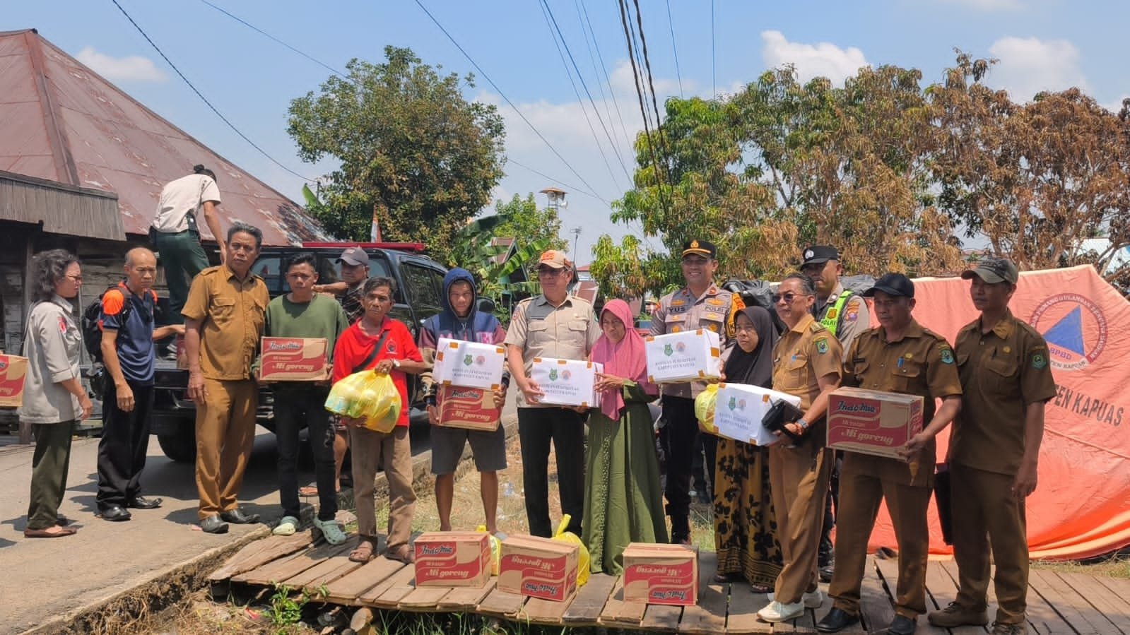 Kebakaran Dini Hari Hanguskan Enam Rumah dan Barak di Palingkau Lama, BPBD Kapuas Siapkan Bantuan