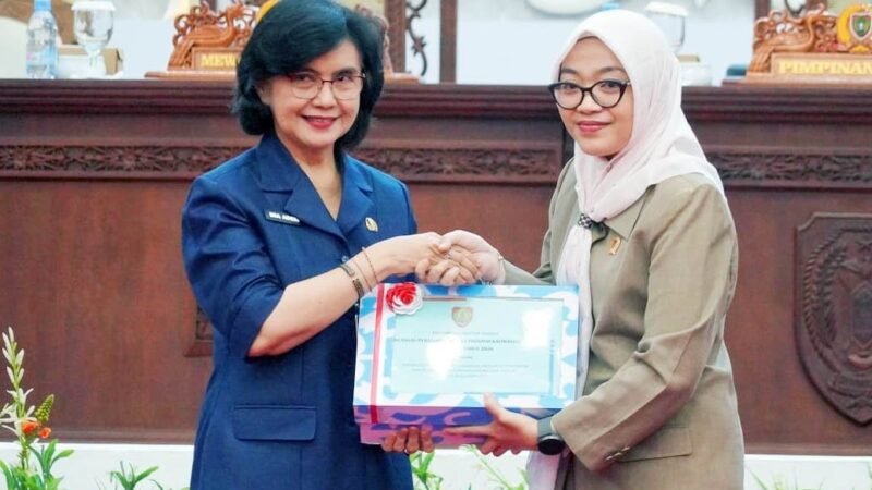 Linae Victoria Aden, Bukti Perempuan Mampu Memimpin Birokrasi Kalteng