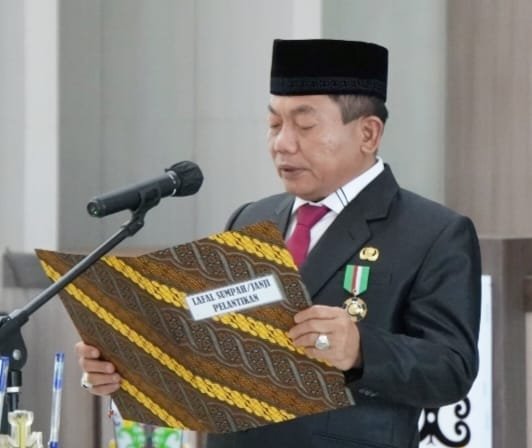 Bupati Kapuas Lantik 106 Pejabat, Tekankan Pelayanan Publik dan Kewaspadaan Karhutla