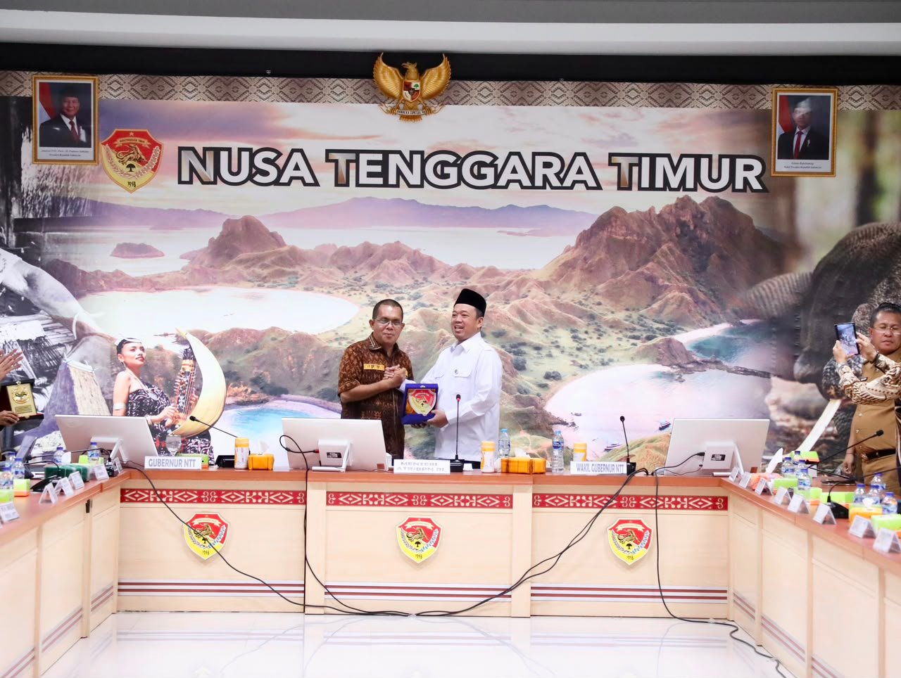 3.015 Tanah Rumah Ibadah di NTT Belum Bersertipikat, Nusron: Jangan Tunggu Konflik Muncul