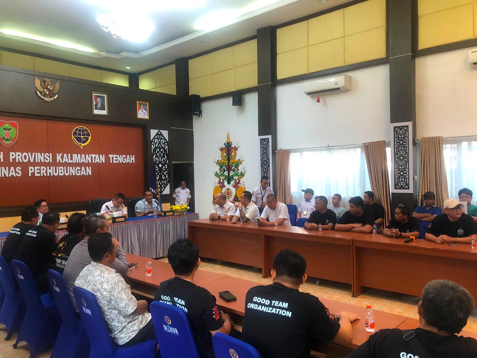 Pengemudi Online Sampaikan Aspirasi Tarif, Polresta Palangka Raya Kawal Audiensi dengan Dishub