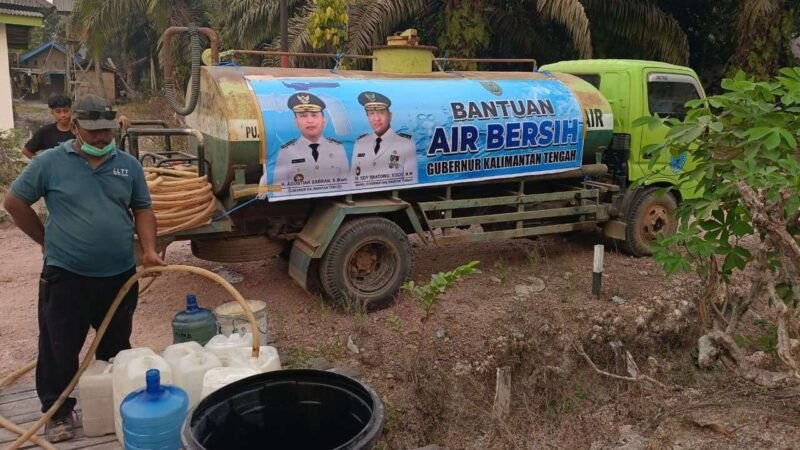 Pemprov Kalteng Salurkan 139.200 Liter Air Bersih ke Sembilan Kabupaten