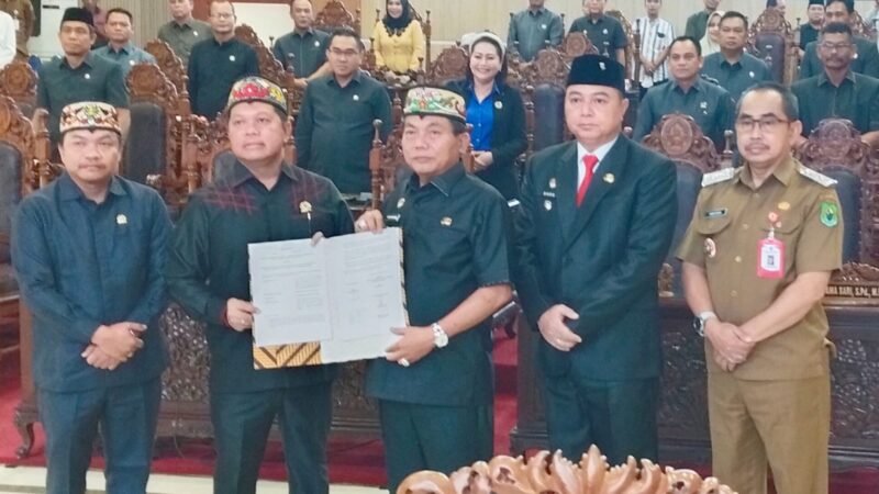 Seluruh Fraksi Setujui Raperda Perubahan APBD Kapuas 2026, Pendapatan Daerah Naik Rp55 Miliar