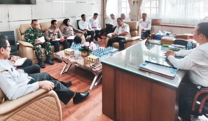 Karhutla dan Kekeringan Meluas, Pemkab Kapuas Siapkan Posko dan Distribusi Air Bersih