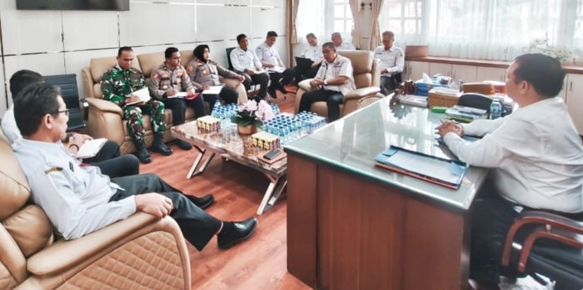 Karhutla dan Kekeringan Meluas, Pemkab Kapuas Siapkan Posko dan Distribusi Air Bersih