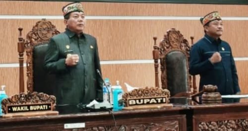 Bupati HM Wiyatno Hadiri Paripurna, Tujuh Fraksi Setujui Raperda APBD-P 2026