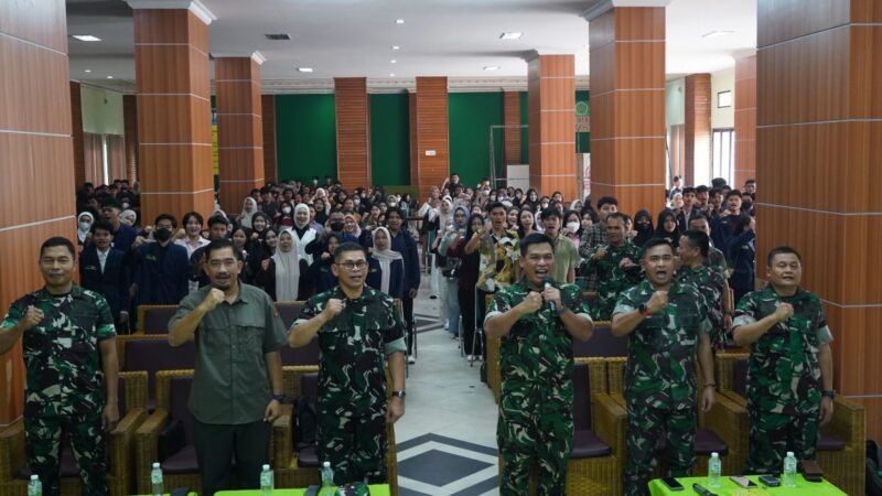 Mabesad Bekali 315 Mahasiswa UMPR Cegah Karhutla di Kalteng