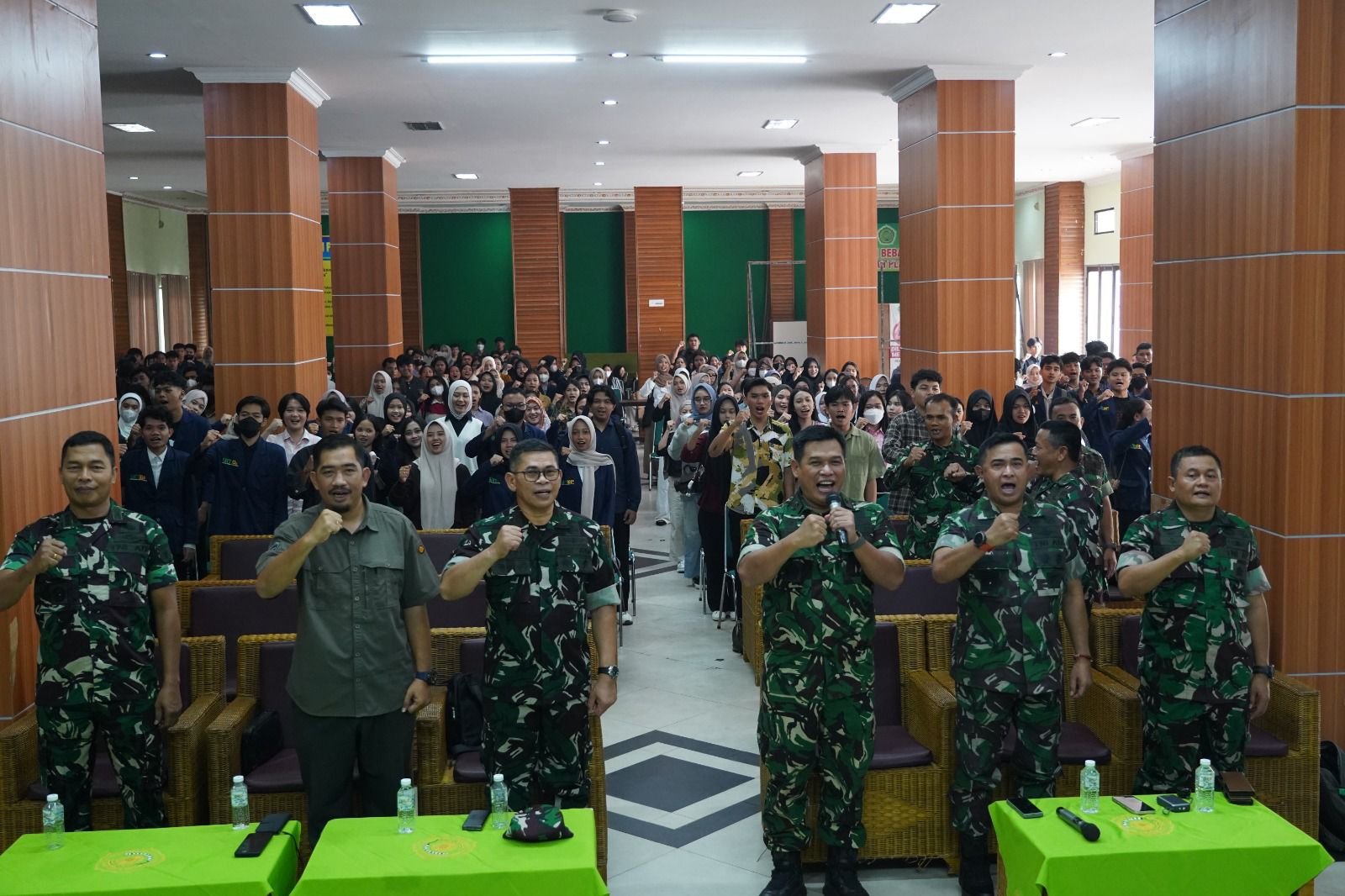 Mabesad Bekali 315 Mahasiswa UMPR Cegah Karhutla di Kalteng