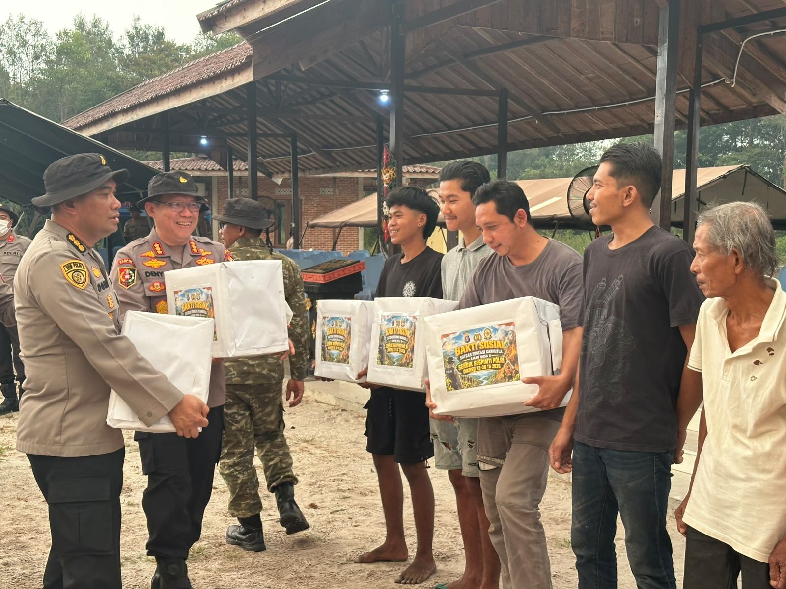 Serdik Sespimti Polri Gelar Bakti Sosial di Lokasi Karhutla Katingan