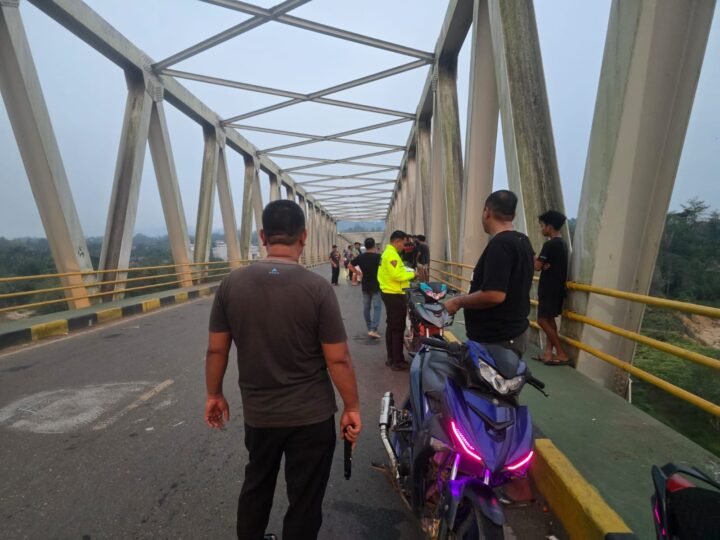 Polisi Amankan 11 Motor Saat Bubarkan Balap Liar di Jembatan Sei Hanyo