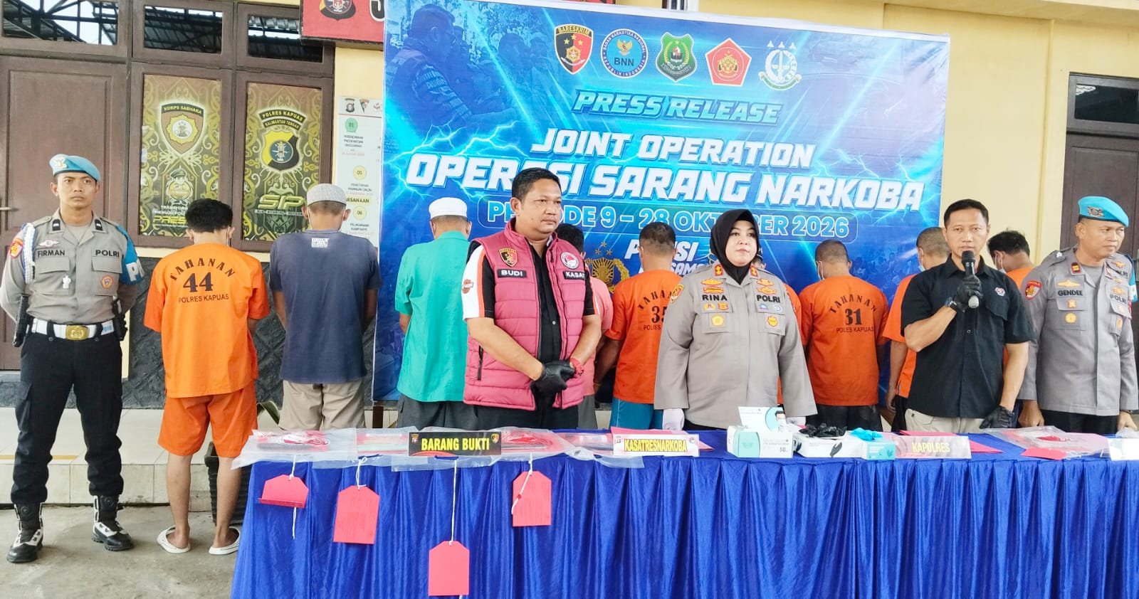 Polres Kapuas Ungkap 8 Kasus Narkoba, Sembilan Tersangka dan 266 Gram Sabu Diamankan