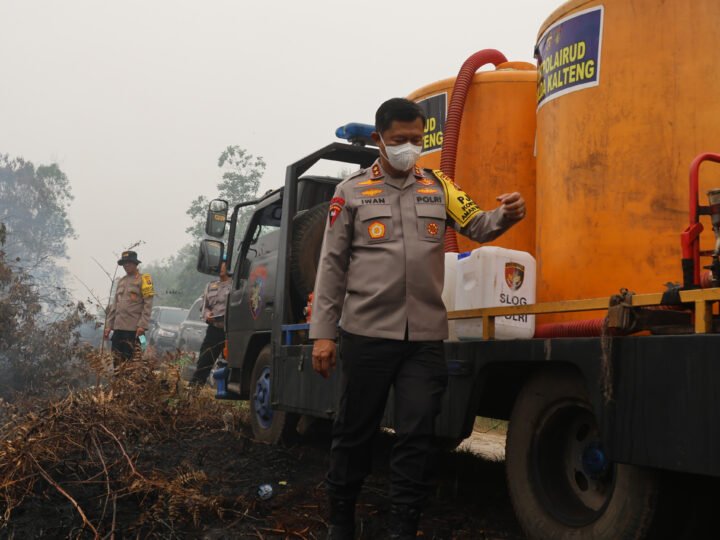 Bara Api di Gambut Sabaru Belum Padam, Kapolda Kalteng Perkuat Operasi Karhutla